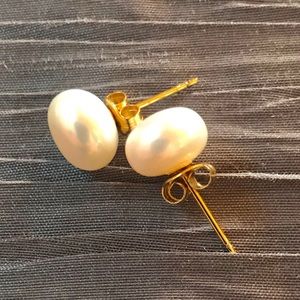 Genuine Akoya Pearls 14k gold NWOT